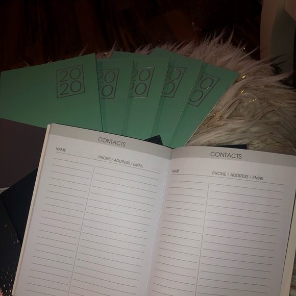 🔴SOLD🔴Mini Pocket Planners - Picture 4 of 5